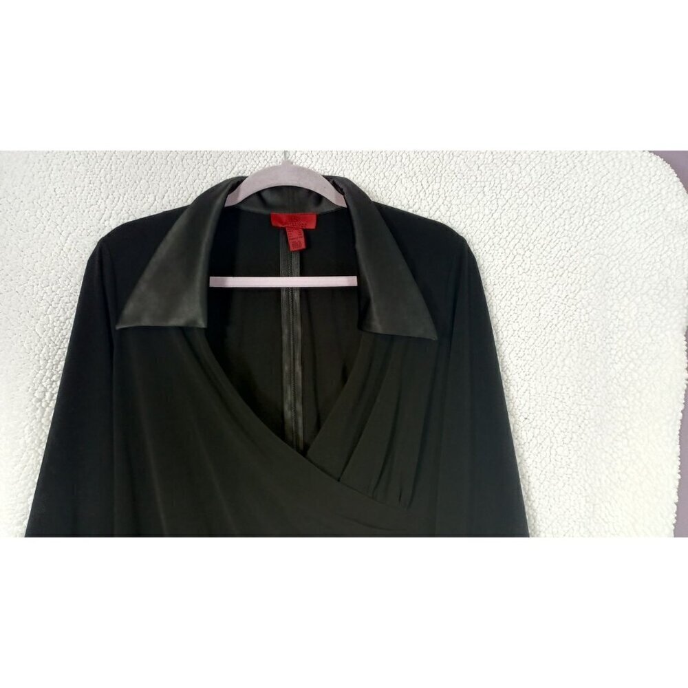 JS Collections Womens Black Blouse Chic Satin Cuffs And Collar Zip Back Size 16 - Picture 3 of 13